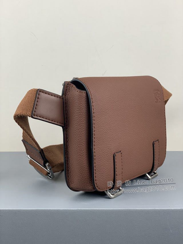 LOEWE包包 羅意威Military Bumbag LOEWE最新男仕棕色腰包 11356  tcl1238
